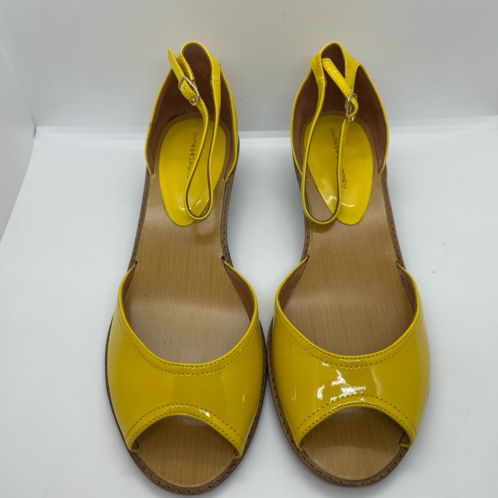Chinese Laundry yellow Sandals Peep-Toe D'Orsay